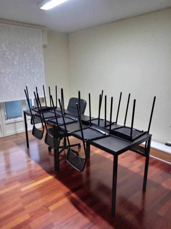 Residencia 12 Octubre Bed & Breakfast Madrid Luaran gambar