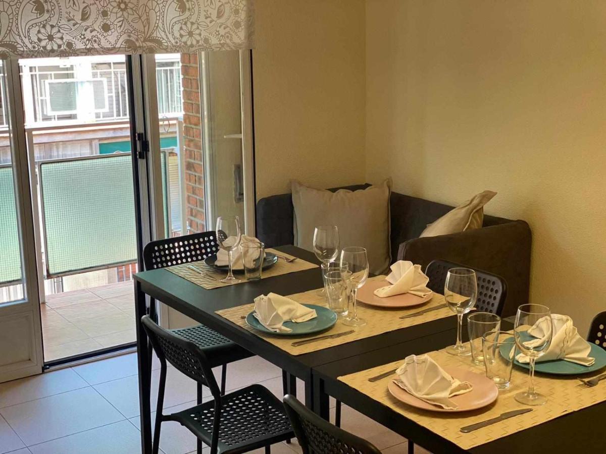 Residencia 12 Octubre Bed & Breakfast Madrid Luaran gambar